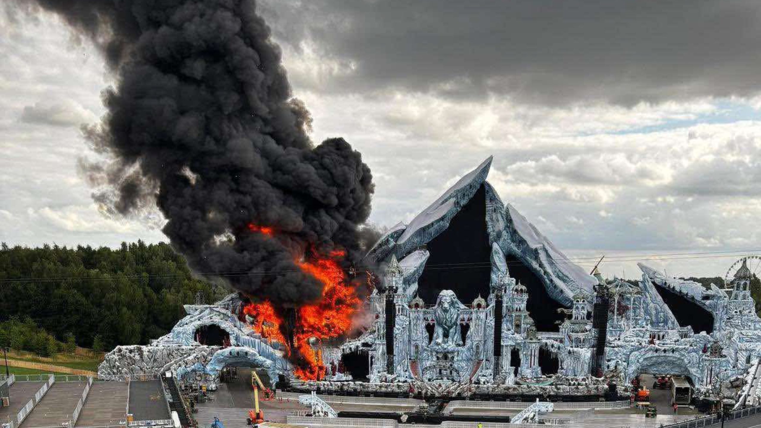 Tomorrowland Main Stage Fire: Festival to Proceed