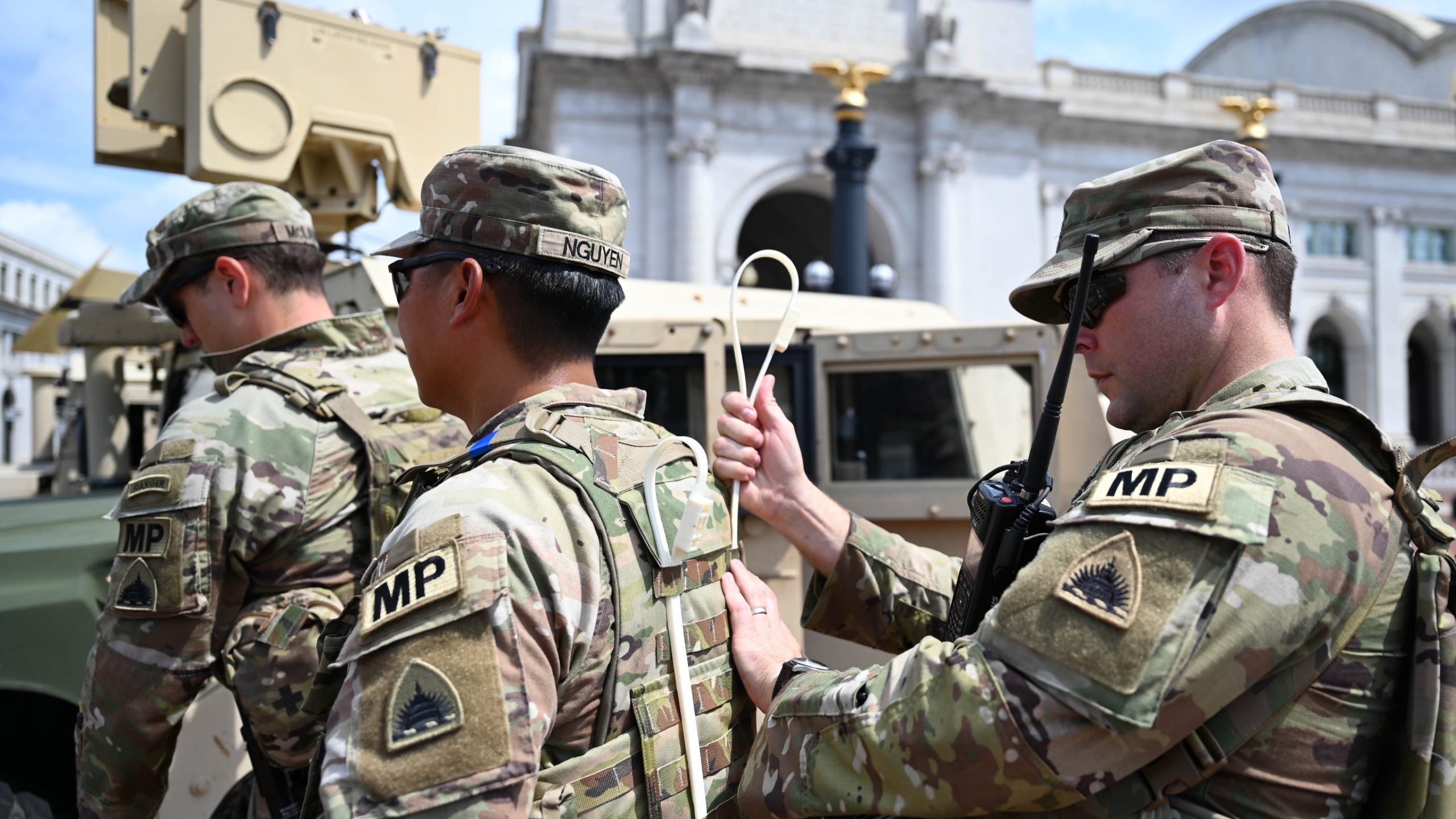 Armed National Guard in Washington as Trump Eyes Cities