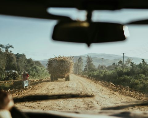 Deadly Rift Between KZN Villages Escalates Along Road